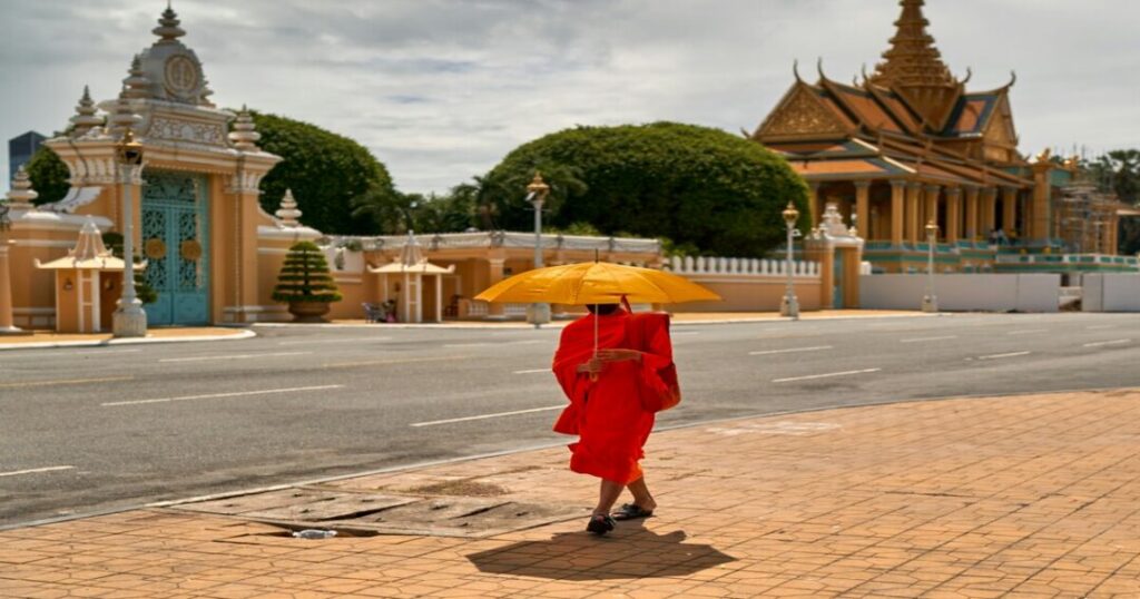 A Perfect Day of Places to See in Phnom Penh