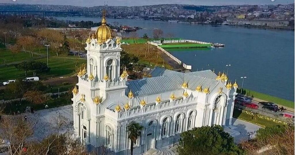 Istanbul: Bulgarian St Stephen Church