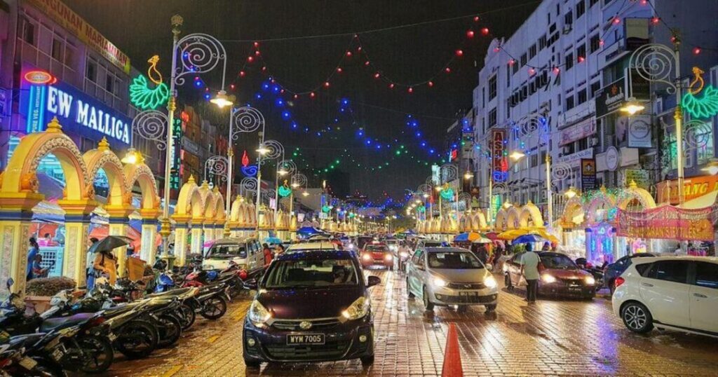 Malaysia: Deepavali: The Festival of Lights