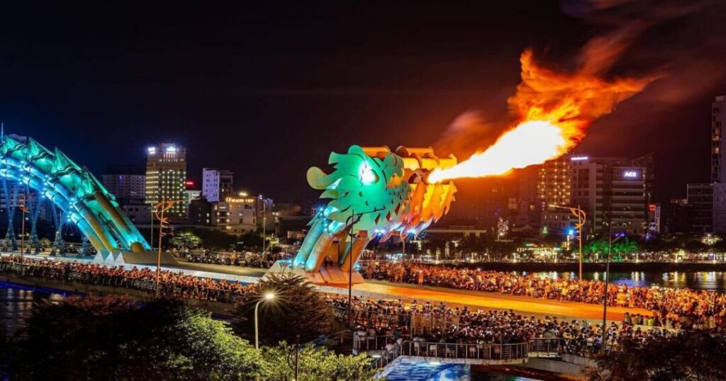 Da Nang: Dragon Bridge and the Weekend Fire Show