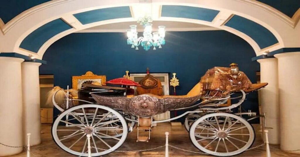 Gwalior: Jai Vilas Palace and the Scindia Museum