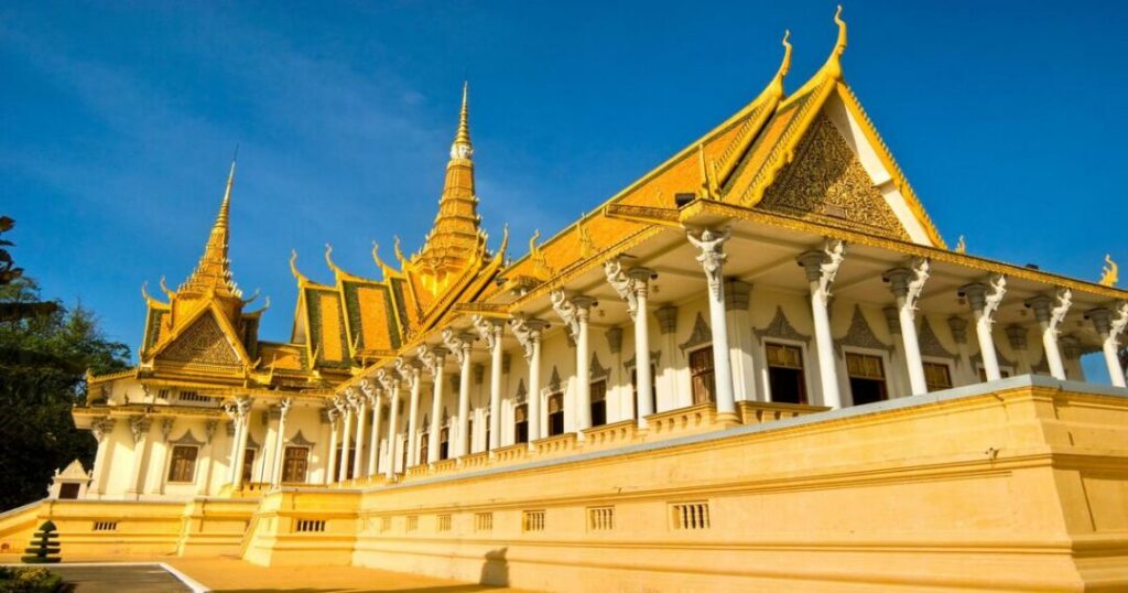 Royal Palace & Silver Pagoda