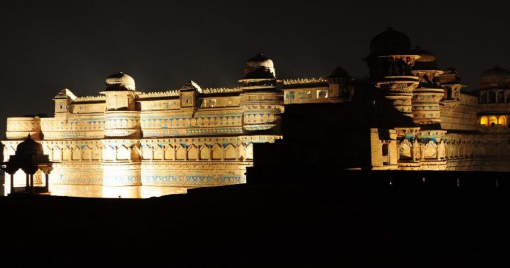 Things to Do in Gwalior After Dark: The Sound and Light Show